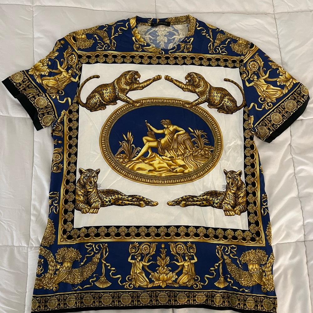 Versace men’s graphic t shirt